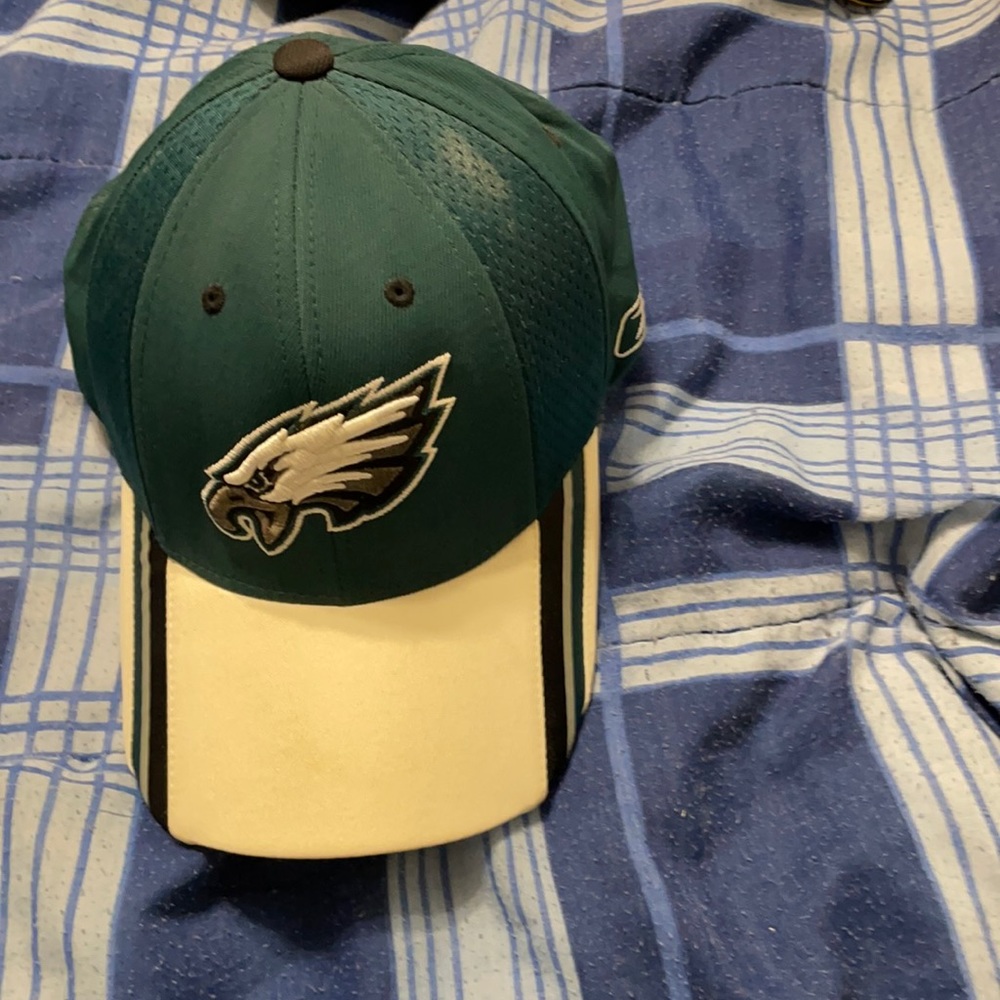 Vintage 2004 Philadelphia Eagles Reebok cap
